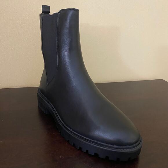 BANANA REPUBLIC HUDSON TALL LEATHER CHELSEA BOOT - Picture 2 of 7